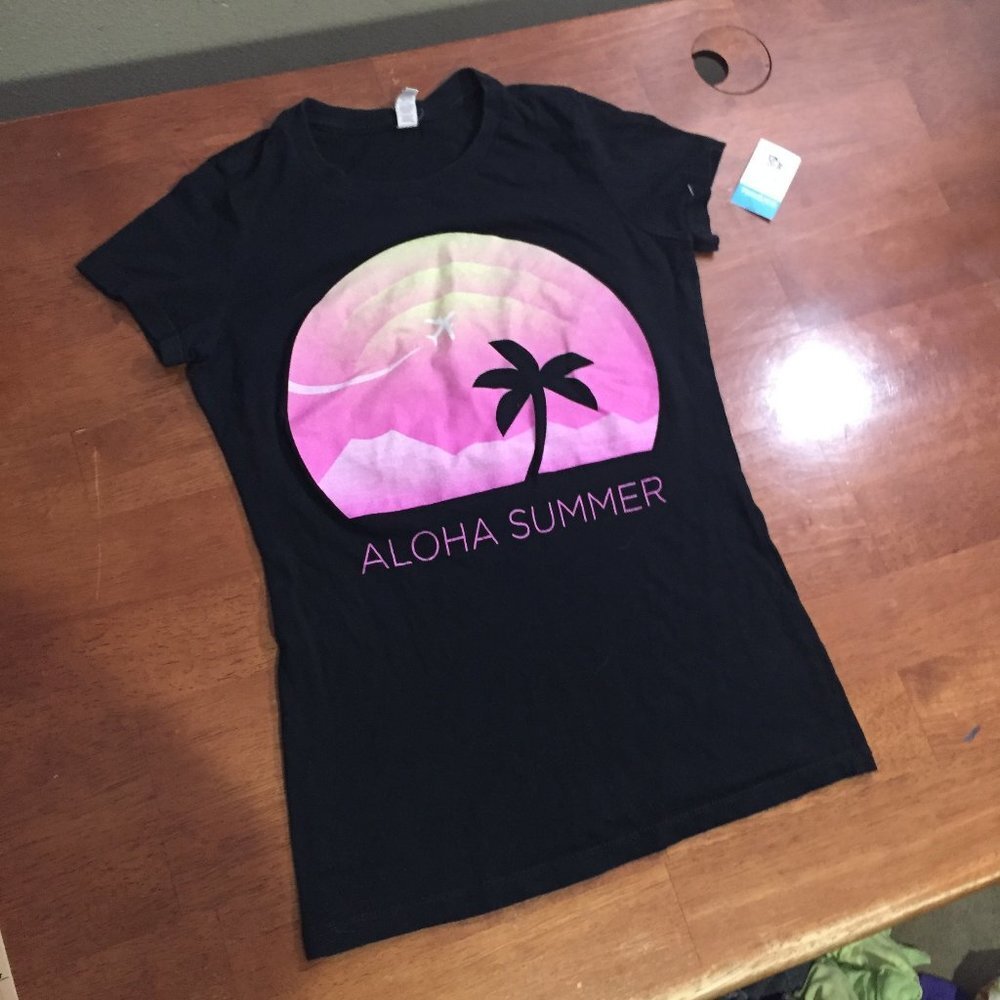 Aloha Summer Black Tee
